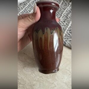 Vintage Hosley Pottery 7” Brown Red Drip Glaze Vase MCM USA Mid Century Decor